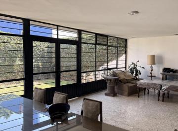 Casa · 284m² · 4 Recámaras · 4 Estacionamientos · Casa en Venta El Rosedal