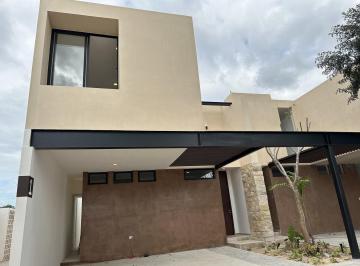 Casa · 205m² · 2 Recámaras · 2 Estacionamientos · Casa en Venta - Asensa Temozón