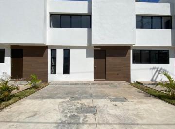 Casa · 130m² · 2 Recámaras · 2 Estacionamientos · Casa en Venta en Colonia Mexico Oriente