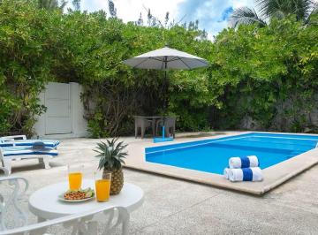 Casa · 250m² · 3 Recámaras · Casa en Renta en Chicxulub