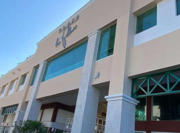 Oficina · 130m² · Rento Centrico Oficina en Plaza Las Palmas de 130 m² 1er Nivel con 3 Separaciones