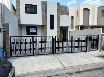 Casa de 3 habitaciones, Monterrey · Casa en Renta en Bosques del Contry, Guadalupe, N. L.