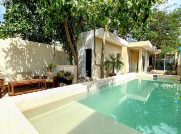 Casa de 2 habitaciones, Mérida · Casa en Venta Centro Merida Barrio de Santiago
