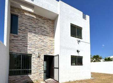 Casa de 3 habitaciones, Mérida · Linda Casa en Renta en Zona Norte de Mérida