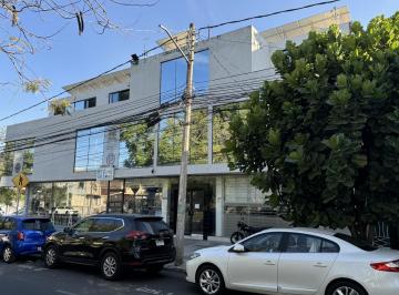 Oficina · 50m² · Oficina en Renta en Ladron de Guevara