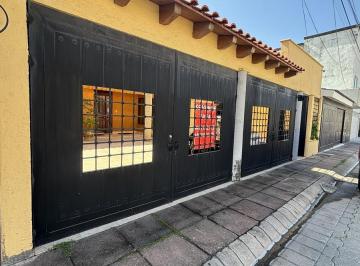 Casa · 236m² · 3 Recámaras · 3 Estacionamientos · Venta Casa en Jardines de La Concepcion II Seccion Ad