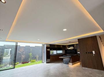 Casa · 362m² · 5 Recámaras · Casa - Lomas 2