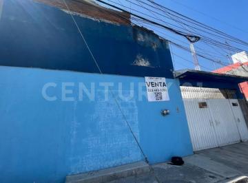 Casa · 438m² · 14 Recámaras · 5 Estacionamientos · Casa en Venta - Colonia Resurgimiento Cd Norte, Puebla