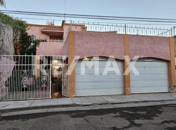 Casa · 282m² · 3 Recámaras · 2 Estacionamientos · Casa en Venta en Fraccionamiento Real del Mezquital - (4)