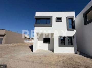 Casa · 110m² · 3 Recámaras · 4 Estacionamientos · Casa en Venta Villa Residencial del Prado - (4)