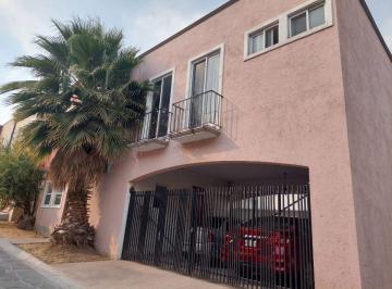 Casa de 3 habitaciones, Tepotzotlán · Casa en Venta con 3 Habitaciones en Venta, 303 m² Superficie de Terreno en Tepotzotlán