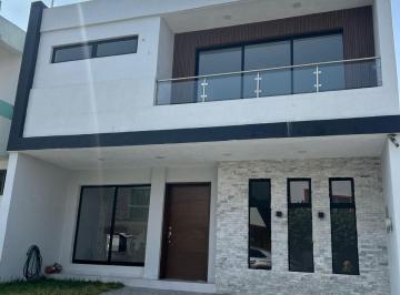 Casa de 4 habitaciones, Zapopan · Casa en Venta – Coto 4 Español | Valle Imperial