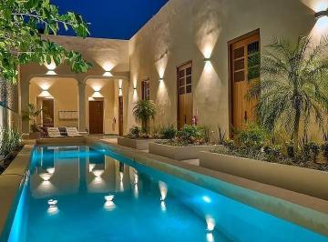 Edificio , Mérida · En Venta Hotel Boutique Casa na'Ay Zona Santa Lucia Centro Historico de Merida