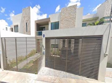 Casa de 3 habitaciones, Mérida · Increíble Propiedad en Montebello, Mérida