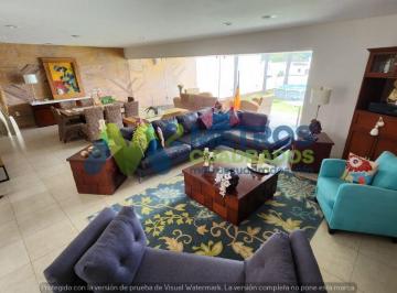 Casa de 3 habitaciones, Morelia · Casa en Venta en Lomas de Las Americas Sur