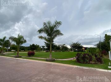 Terreno / Lote · 226m² · Terreno en Venta Via Cumbres, Cancun