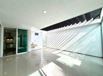 Casa en condominio de 6 habitaciones, Tlajomulco de Zúñiga · Casa con 6 Recámaras en La Rioja – Mucho Espacio y Privacidad