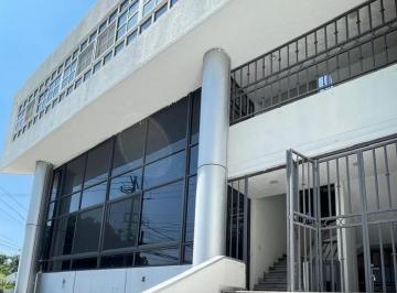 Edificio · 600m² · 20 Estacionamientos · Quintas Martha Edificio - Clave Lr473