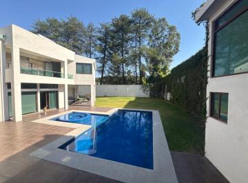 Casa · 954m² · 5 Recámaras · 6 Estacionamientos · Casa de Lujo en Venta en La Carcaña, San Pedro Cholula