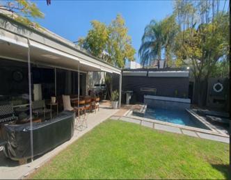 Casa · 417m² · 3 Recámaras · 3 Estacionamientos · Casa Pb en Venta en Villas del Mesón, Juriquilla, Qro.