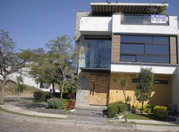 Casa en condominio de 4 habitaciones, Zapopan · Casa en Venta en Argenta Mirador Residencial