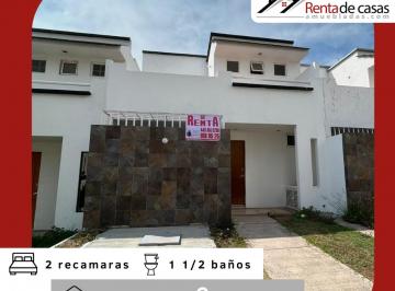 Casa de 2 habitaciones, Aguascalientes · Casa Económica Amueblada Al Nororiente de La Ciudad a 10 Minutos de Altaria