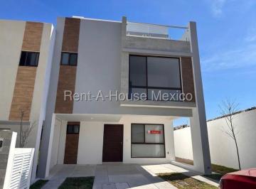 Casa en condominio de 3 habitaciones, El Marqués · Casa en Renta en Zibata con Roof Garden