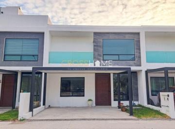 Casa de 3 habitaciones, Apaseo el Grande · Casa en Venta en Privada