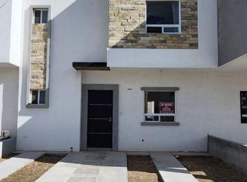 Casa de 3 habitaciones, Saltillo · Casa en Renta en Saltillo Al Oriente en Fraccionamiento Puerta del Rey