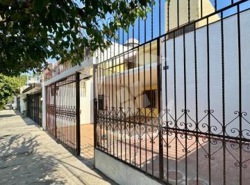 Casa de 3 habitaciones, Zapopan · Venta de Casa en Residencial Victoria