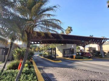 Terreno / Lote · 247m² · Excelente Terreno en Venta Dentro de Fraccionamiento El Manantial