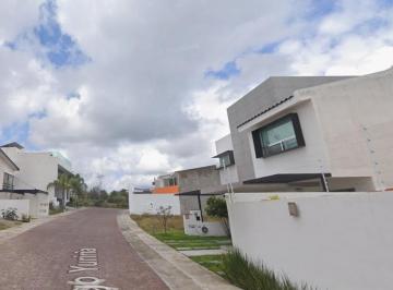 Casa de 4 habitaciones, Querétaro · ¡Vive en La Zona de Mayor Prestigio y Crecimiento en Querétaro!