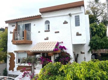 Casa · 394m² · 6 Recámaras · 5 Estacionamientos · Propiedad en Venta en Fracc. Provincias del Cánada, Cuernavaca