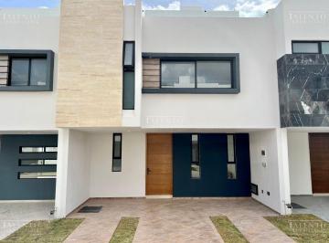 Casa de 3 habitaciones, Zapopan · Casa Venta en Valle Imperial Zapopan Jalisco