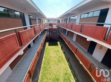 Edificio · 3500m² · 30 Recámaras · 30 Estacionamientos · Plantel Escolar en Metepec, Zona Metropolitana de Toluca, México, México.