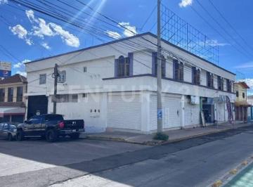 Edificio · 940m² · 8 Recámaras · 4 Estacionamientos · Edificio en Venta en Av Alameda Col. San Luis Barrio de La Estación