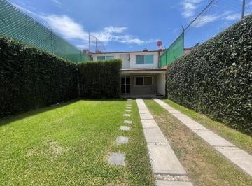 Casa de 3 habitaciones, Cuautla · Se Vende Casa Sola Fracc Brisas de Cuautla
