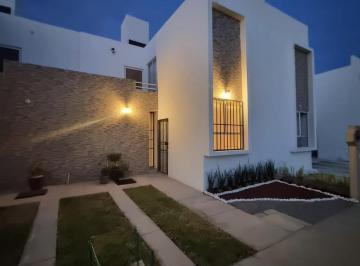 Casa · 87m² · 3 Recámaras · 1 Estacionamiento · Valle del Sendero Mod. Altea