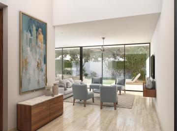 Casa · 236m² · 3 Recámaras · 2 Estacionamientos · Casa en Privada Al Norte de Merida, Yucatán