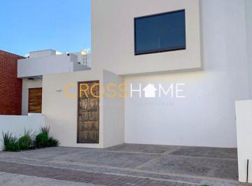 Casa de 3 habitaciones, El Marqués · Casa Nueva en Venta con Diseño de Autor de 3 Niveles a 10 Minutos de Los Arcos.