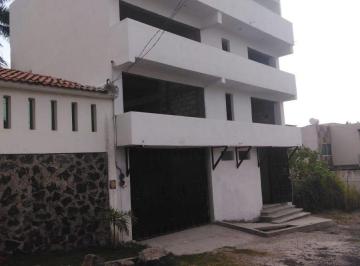 Terreno / Lote , Emiliano Zapata · Oportunidad de Edificio a Precio de Terreno