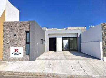 Casa de 2 habitaciones, Alvarado · Casa de Una Planta con Alberca en Lomas de La Rioja