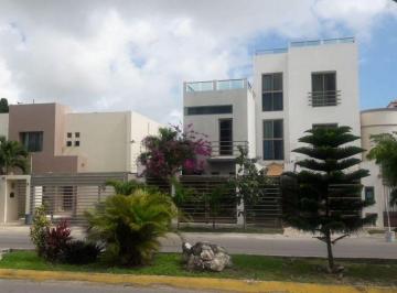 Casa de 5 habitaciones, Benito Juárez · Casa en Venta en Cancun, Supermanzana 16