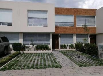 Casa de 3 habitaciones, Calimaya · Casa en Renta, Mod. Castilla, Fracc. Lomas Virreyes, Calimaya, a 05 Min de Metepec, Galerias Metepec