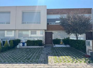 Casa de 3 habitaciones, Calimaya · Casa en Renta, Mod. Castilla, Fracc. Lomas Virreyes, Calimaya, a 05 Min de Metepec, Galerias Metepec