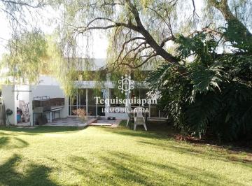 Casa de 3 habitaciones, Tequisquiapan · Casa en Venta en Fraccionamiento Club de Golf Tequisquiapan