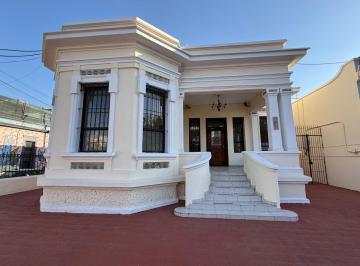 Casa de 7 habitaciones, Guadalajara · Casa de 450 m² con 7 Recámaras en Renta en Guadalajara Centro Americana