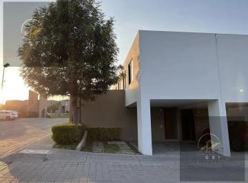 Casa · 165m² · 2 Recámaras · 2 Estacionamientos · Casa en Fraccionamiento Zibatá