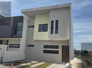 Casa en condominio · 148m² · 3 Recámaras · 2 Estacionamientos · Casa en Condominio en Fraccionamiento Capital Sur