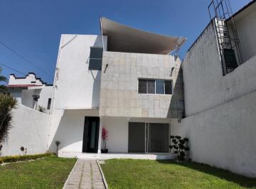 Casa de 4 habitaciones, Jiutepec · Casa en Las Fincas